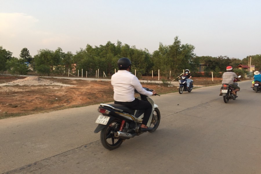Bán nền lô góc 202,6m2 mặt tiền Cây Thông Trong, đã có thổ cư 1